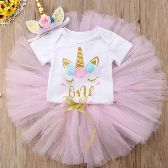 Girl 12-18M boutique 1st Birthday unicorn set NEW - Picture 2 of 7
